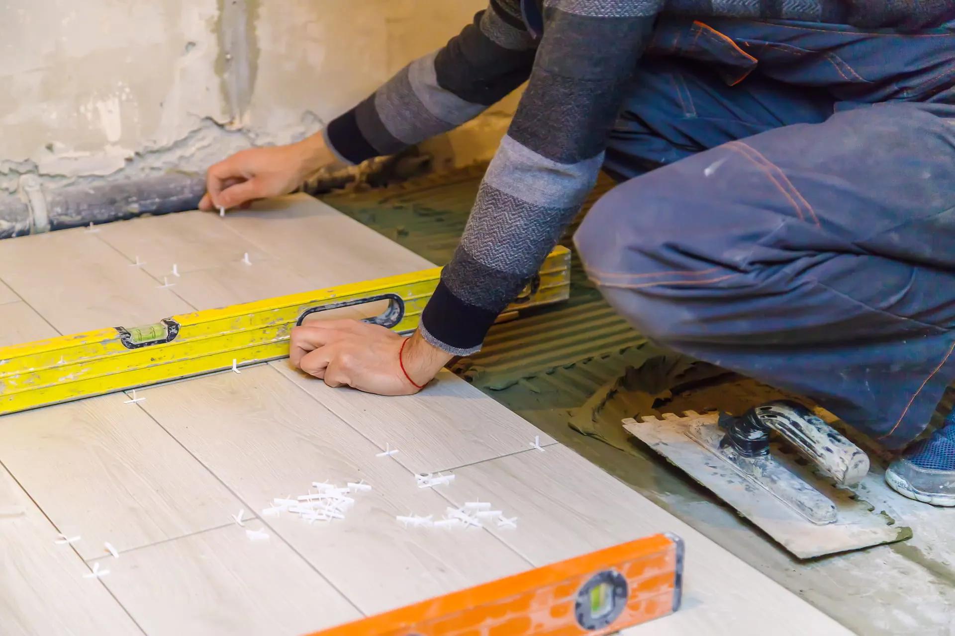 7 Main Reasons a Flooring Contractor Recommends Floor Leveling