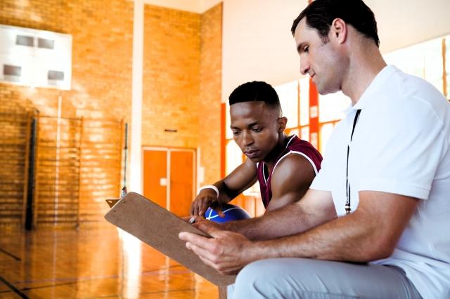 7 Ways Sports Medicine Consulting Prevents Injuries Before They Start